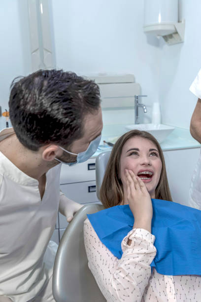 Best Emergency Tooth Extraction in Ellis, KS